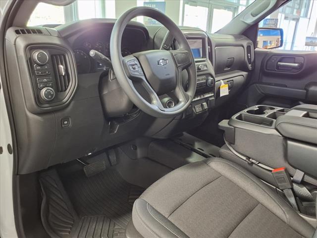 2025 Chevrolet Silverado 1500 4WD CREW CAB 147  CUSTOM