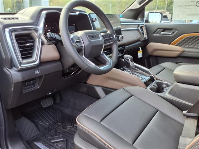 2025 GMC Canyon 4WD CREW CAB DENALI
