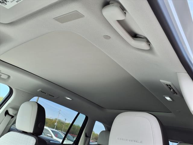 2025 GMC Acadia AWD 4DR DENALI