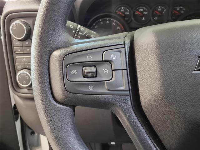 2025 Chevrolet Silverado 1500 4WD CREW CAB 147  CUSTOM