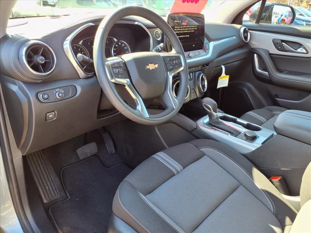 2025 Chevrolet Blazer AWD 4DR LT W/2LT