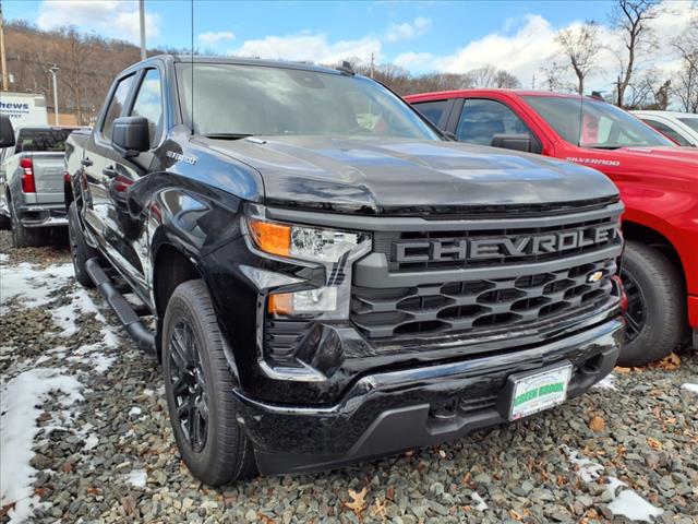 2025 Chevrolet Silverado 1500 4WD CREW CAB 147  CUSTOM