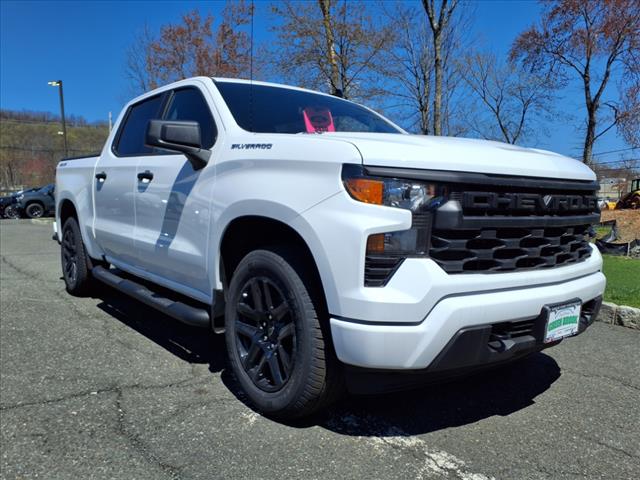 2025 Chevrolet Silverado 1500 4WD CREW CAB 147  CUSTOM