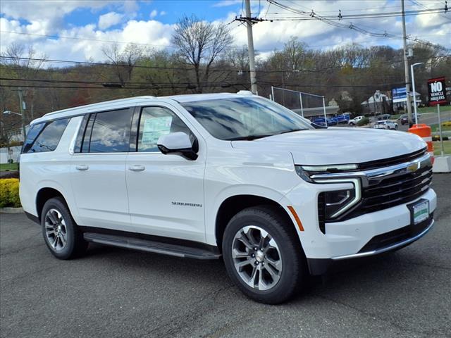 2025 Chevrolet Suburban 4WD 4DR LS
