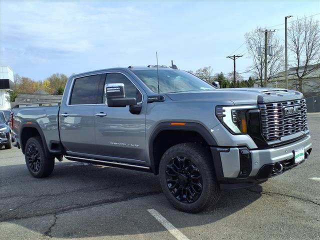2025 GMC Sierra 2500HD 4WD CREW CAB 159  DENALI