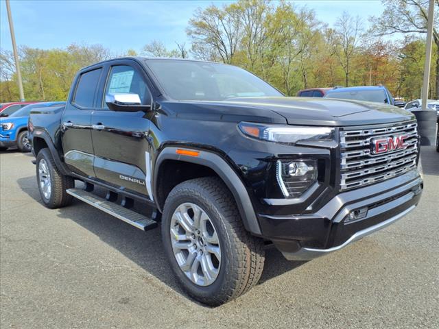 2025 GMC Canyon 4WD CREW CAB DENALI