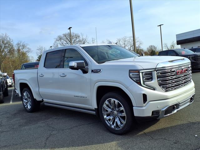 2025 GMC Sierra 1500 4WD CREW CAB 147  DENALI