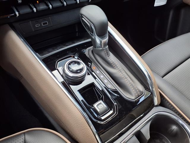 2025 GMC Canyon 4WD CREW CAB DENALI