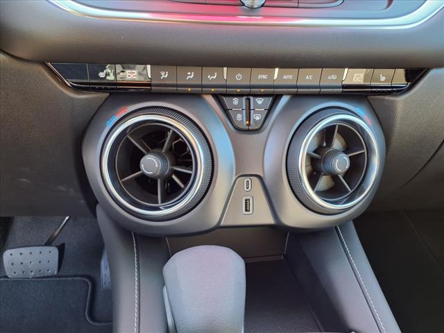 2025 Chevrolet Blazer AWD 4DR LT W/2LT