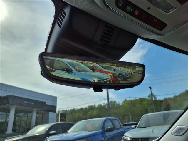 2025 GMC Acadia AWD 4DR DENALI