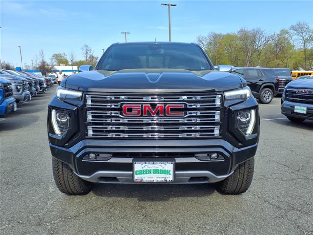 2025 GMC Canyon 4WD CREW CAB DENALI