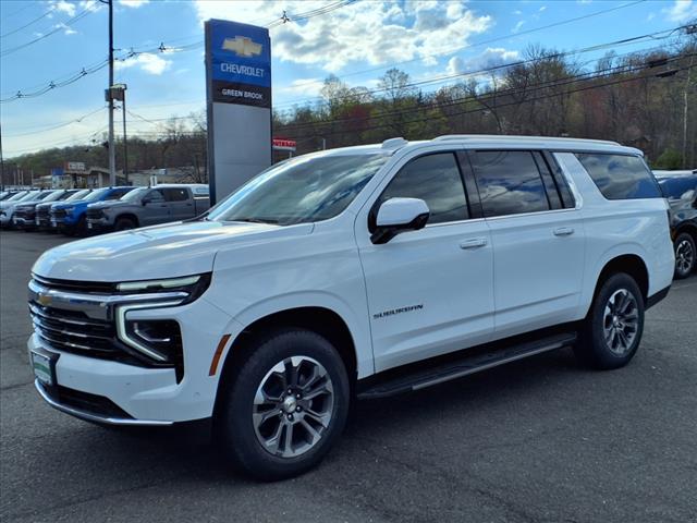 2025 Chevrolet Suburban 4WD 4DR LS