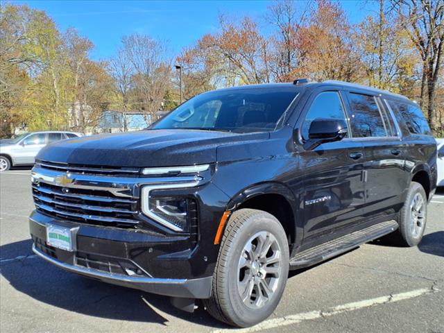 2025 Chevrolet Suburban 4WD 4DR LT