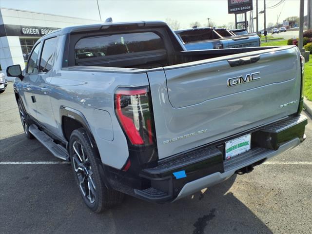 2025 GMC Sierra EV E4WD CREW CAB EXTENDED RA