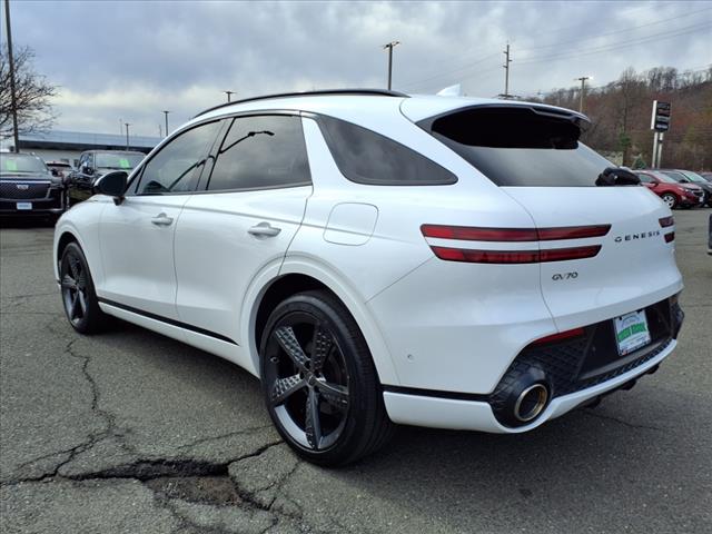 2022 Genesis GV70 2.5T Standard