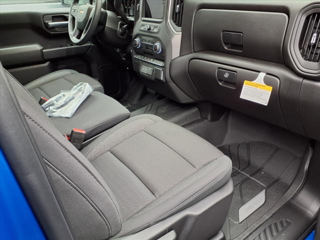 2025 Chevrolet Silverado 1500 4WD CREW CAB 147  CUSTOM