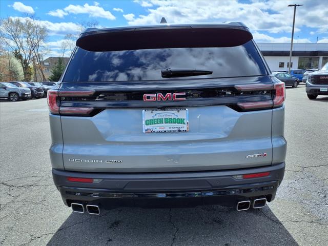 2024 GMC Acadia AT4