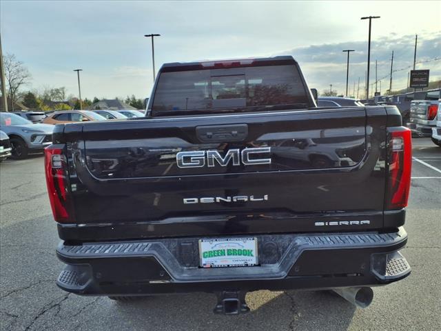 2025 GMC Sierra 2500HD 4WD CREW CAB 159  DENALI