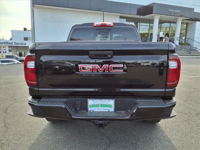 2025 GMC Canyon 4WD CREW CAB DENALI