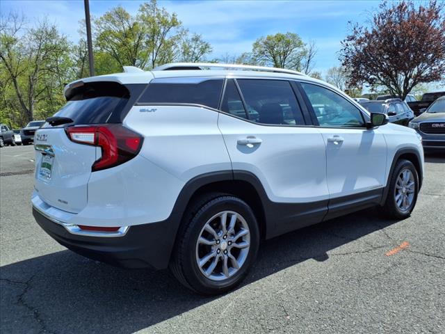 2022 GMC Terrain SLT