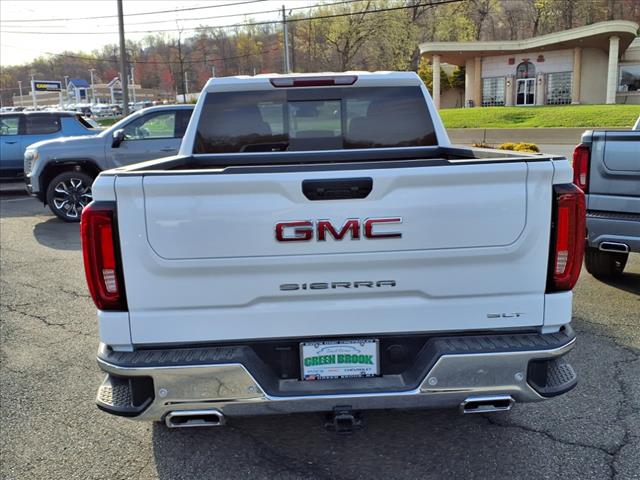 2025 GMC Sierra 1500 4WD CREW CAB 147  SLT