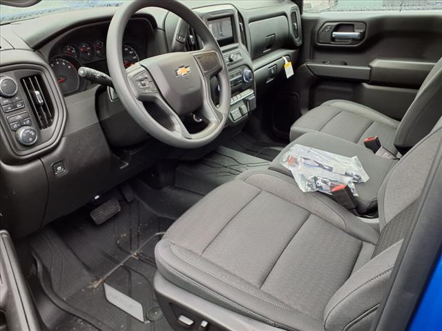 2025 Chevrolet Silverado 1500 4WD CREW CAB 147  CUSTOM