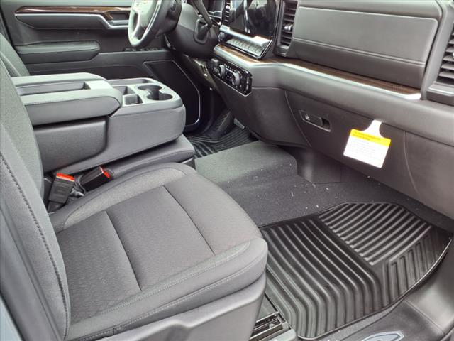 2025 Chevrolet Silverado 1500 4WD CREW CAB 147  LT W/2F