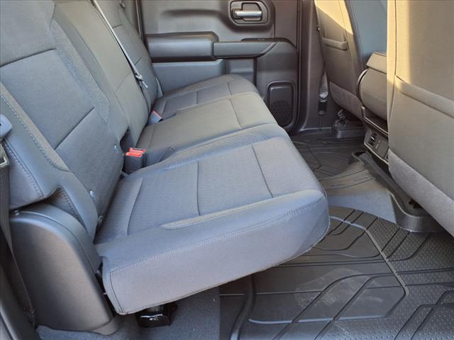 2025 Chevrolet Silverado 1500 4WD CREW CAB 147  CUSTOM