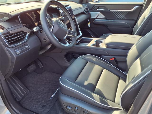 2025 GMC Acadia AWD 4DR DENALI
