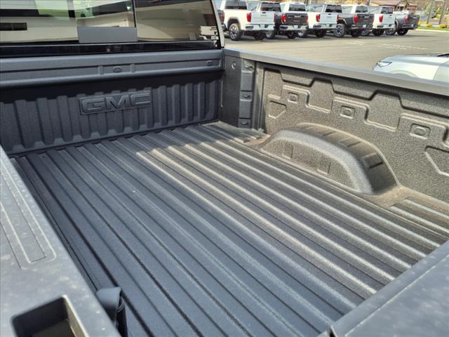 2025 GMC Sierra 2500HD 4WD CREW CAB 159  DENALI