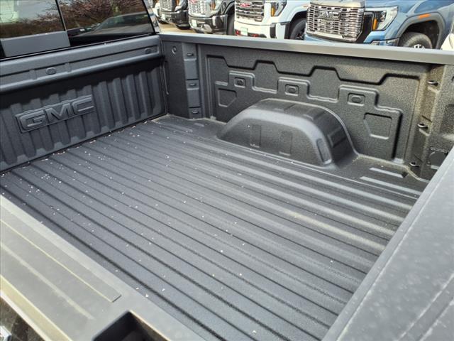 2025 GMC Sierra 1500 4WD DOUBLE CAB 147  ELEVA