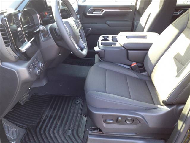 2025 Chevrolet Silverado 1500 4WD CREW CAB 147  LT W/2F