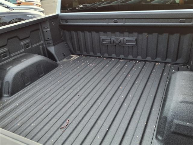 2025 GMC Sierra 1500 4WD CREW CAB 147  ELEVATI