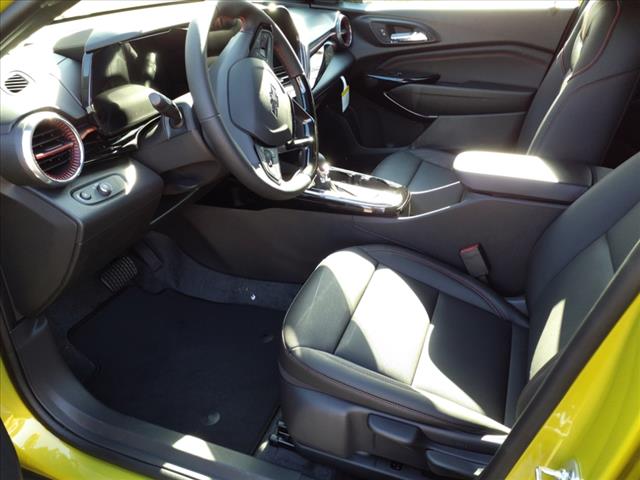2025 Chevrolet Trax FWD 4DR 2RS