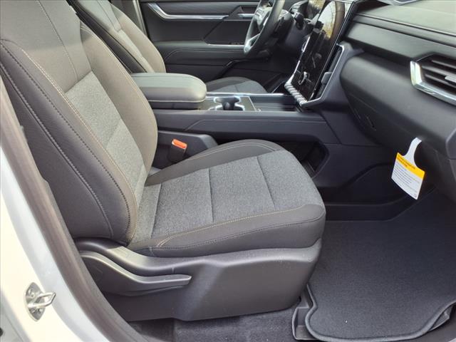 2025 GMC Acadia FWD 4DR ELEVATION