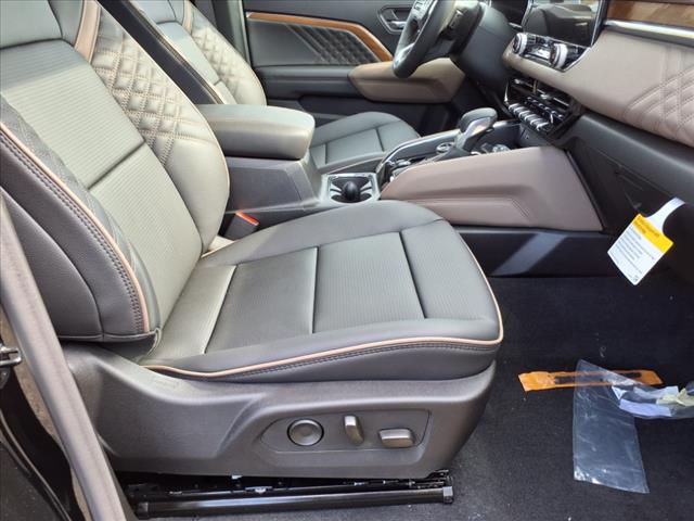 2025 GMC Canyon 4WD CREW CAB DENALI