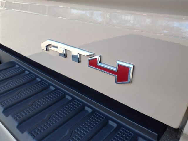 2023 GMC Sierra 1500 AT4