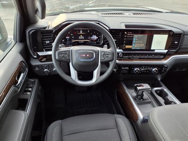 2025 GMC Sierra 1500 4WD DOUBLE CAB 147  ELEVA