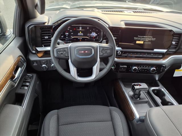 2025 GMC Sierra 1500 4WD CREW CAB 147  ELEVATI