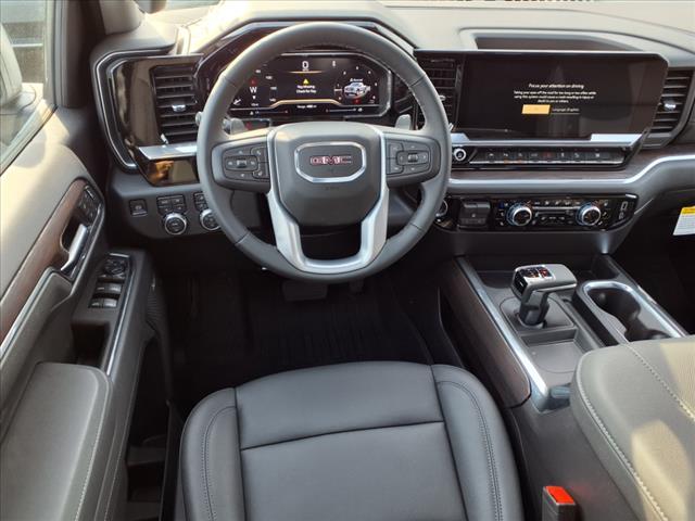 2025 GMC Sierra 1500 4WD CREW CAB 147  SLT