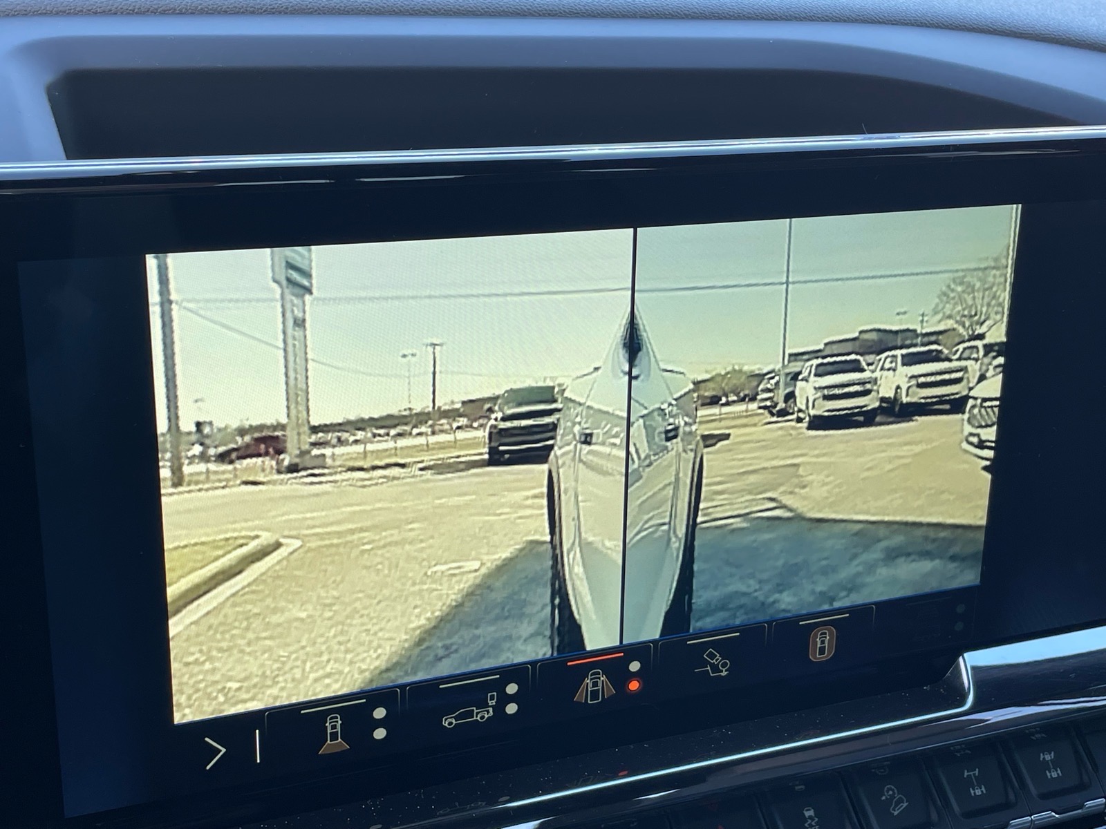 2024 Chevrolet Silverado 1500 ZR2 - 9