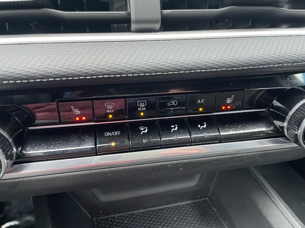 2025 Chevrolet Equinox LT White at Fairey Chevrolet