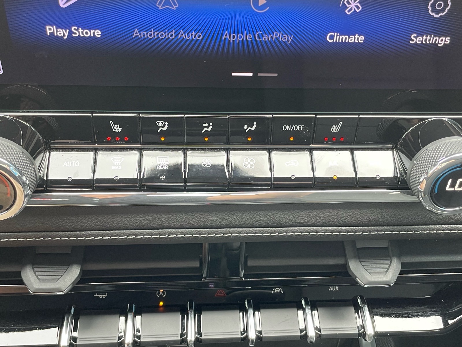 2023 Chevrolet Colorado LT - 10