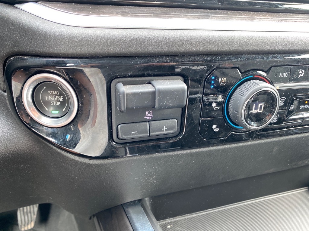 2023 Chevrolet Silverado 1500 LTZ - 10