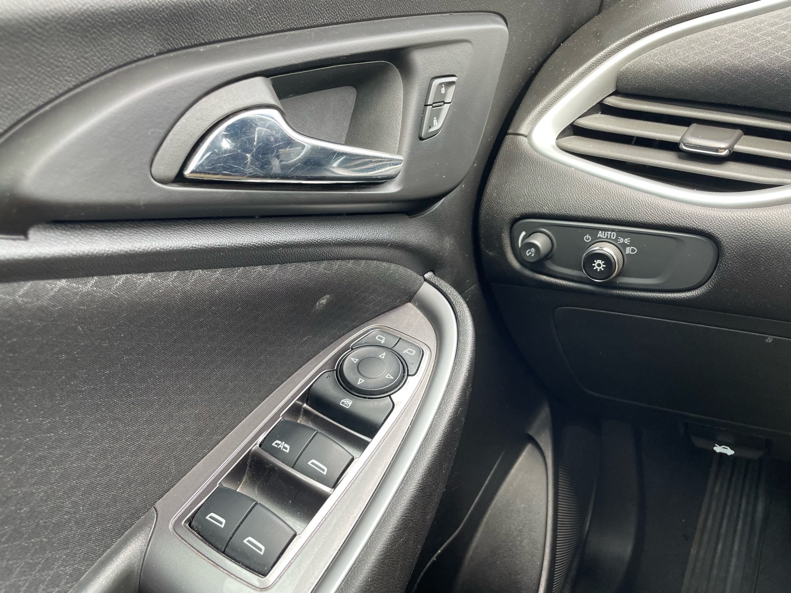 2023 Chevrolet Malibu LT White at Fairey Chevrolet