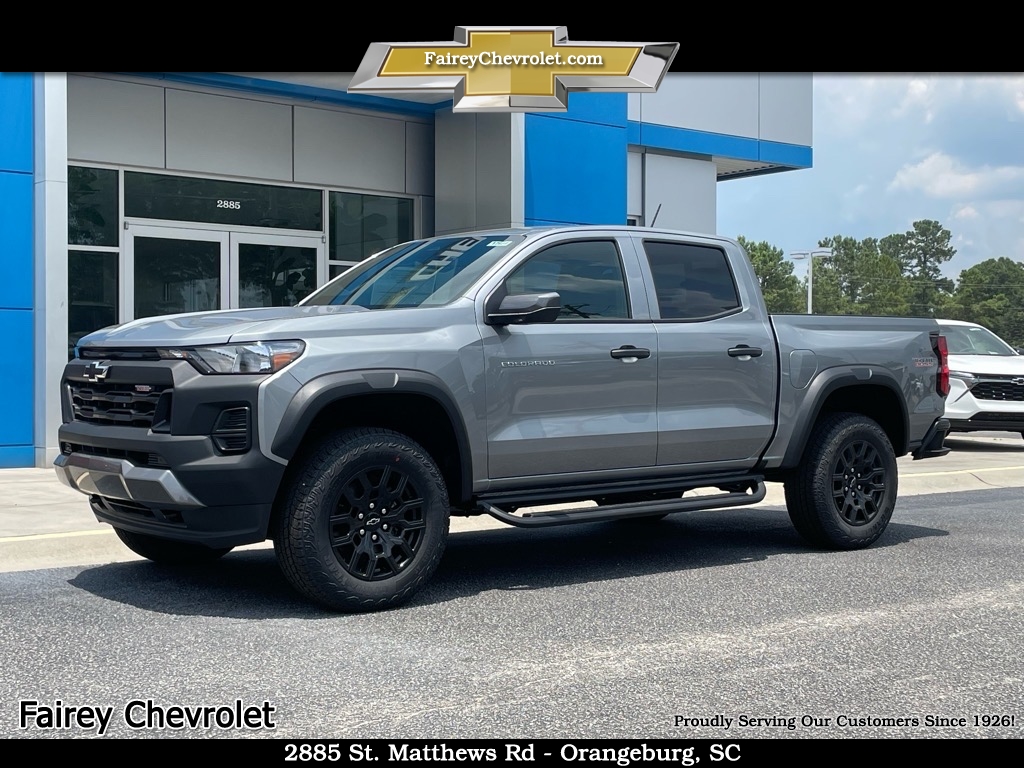 2025 Chevrolet Colorado Trail Boss - 0