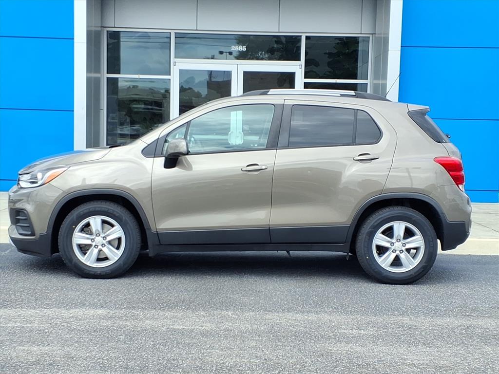 2021 Chevrolet Trax LT - 1