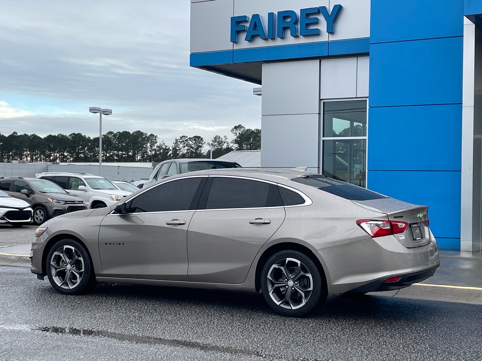 2023 Chevrolet Malibu LT - 2