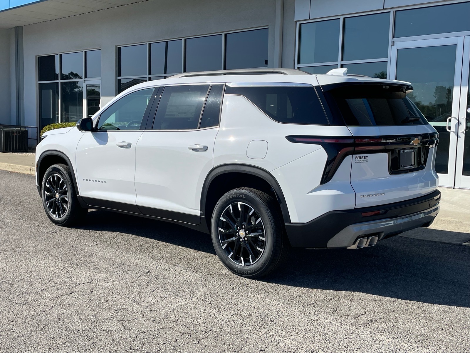 2026 Chevrolet Traverse LT - 2