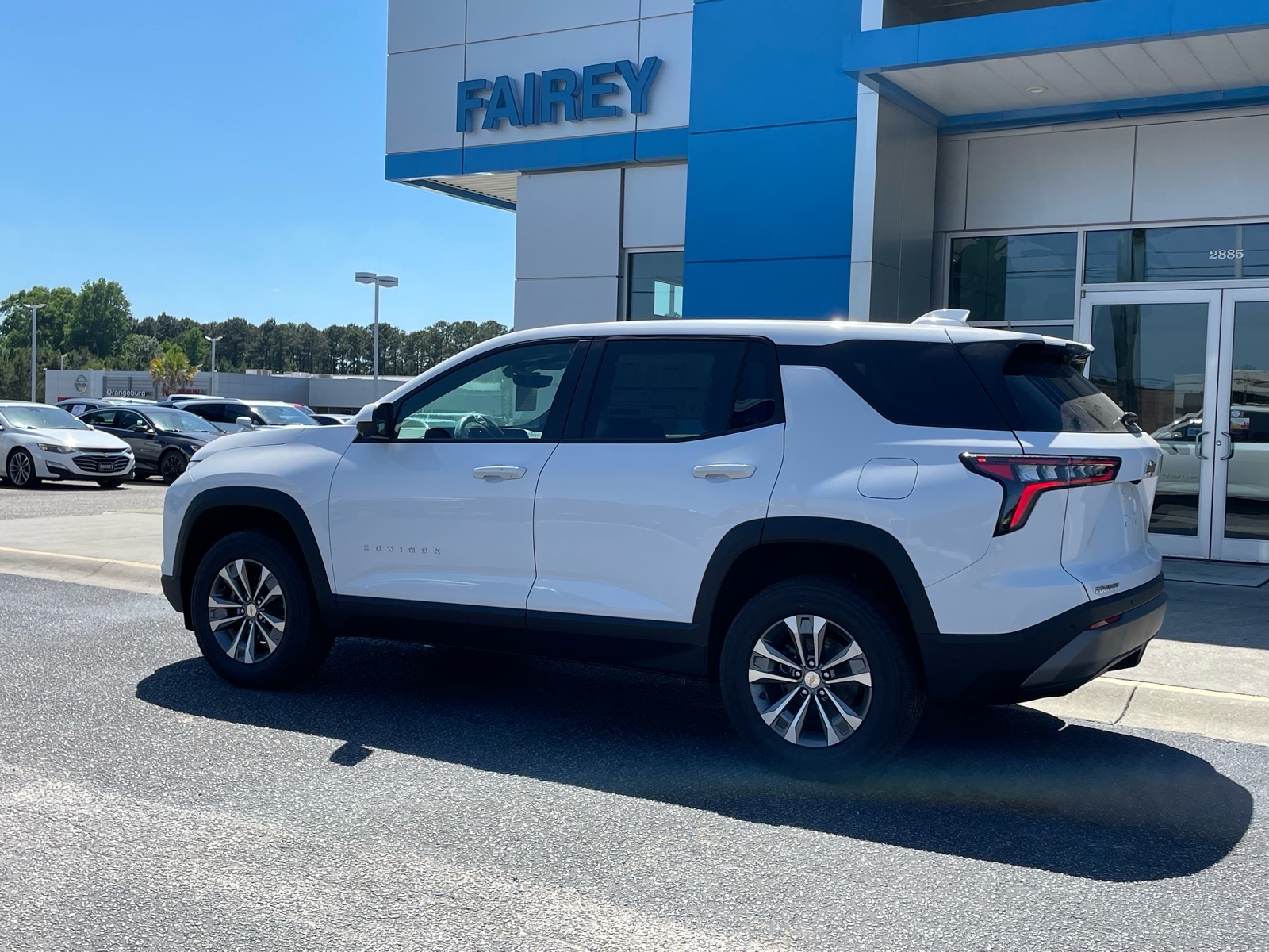 2026 Chevrolet Equinox LT Summit Whi at Fairey Chevrolet